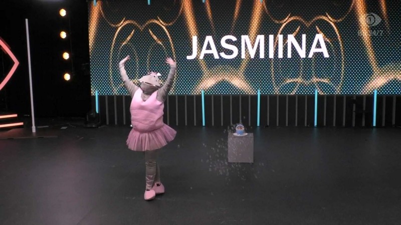 jasmiinashuffle3-191121.jpg